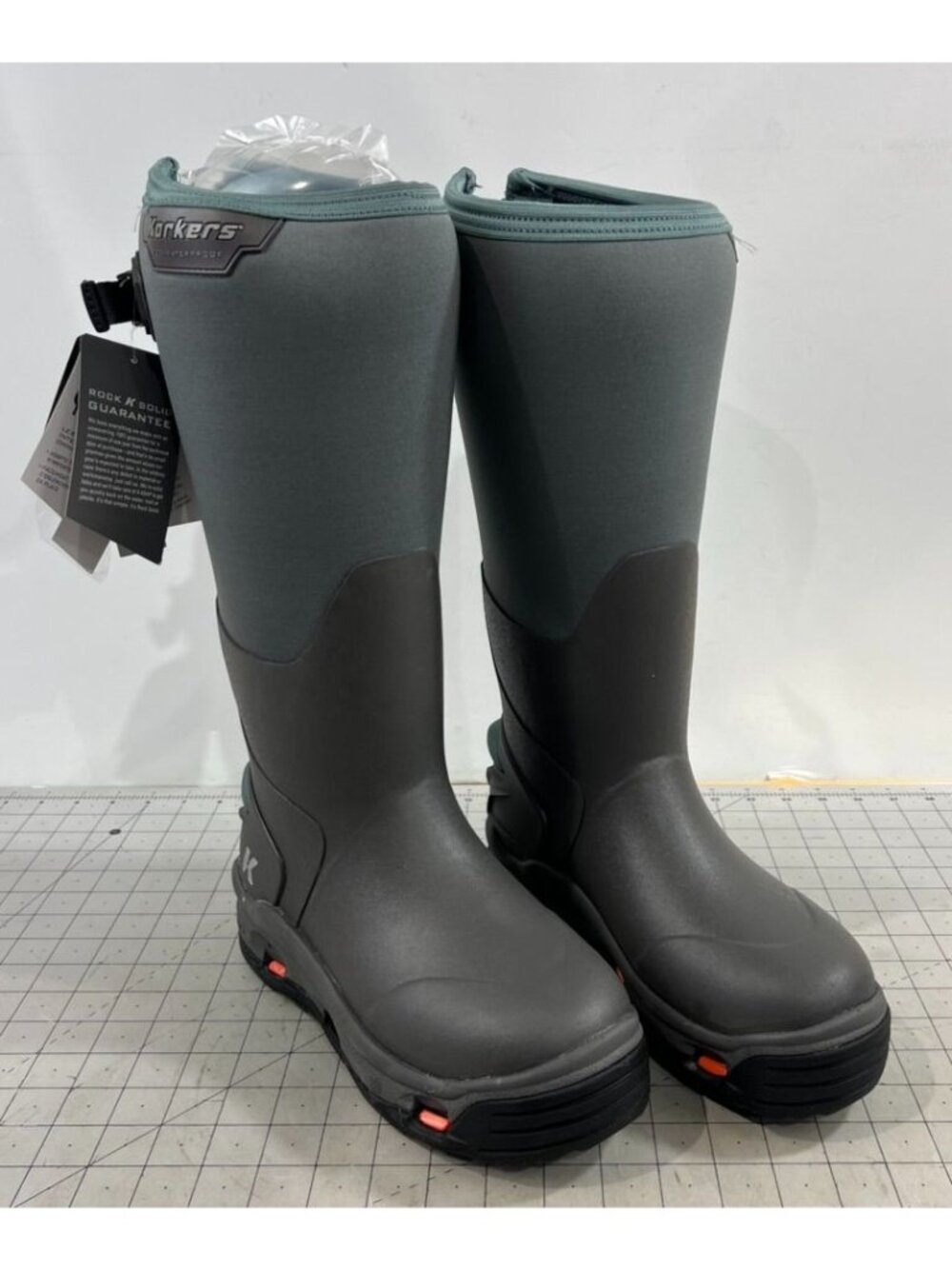 Korkers Women's Neo Arctic 8mm Neoprene Insulated Waterproof Boots Sz. 8 New